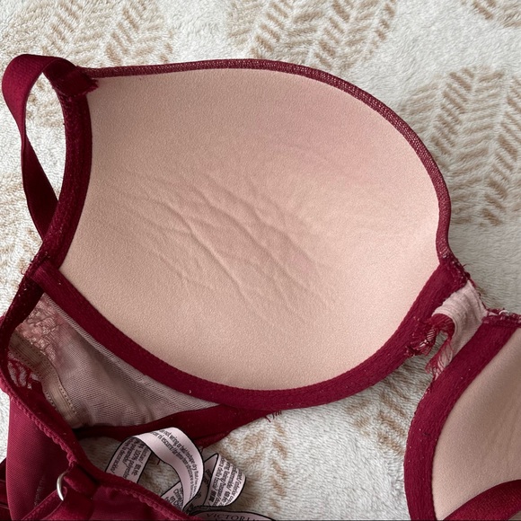 ✨SOLD✨Victoria’s Secret Red Lace Dream Angels Pushup Bra 32DD - Picture 5 of 8